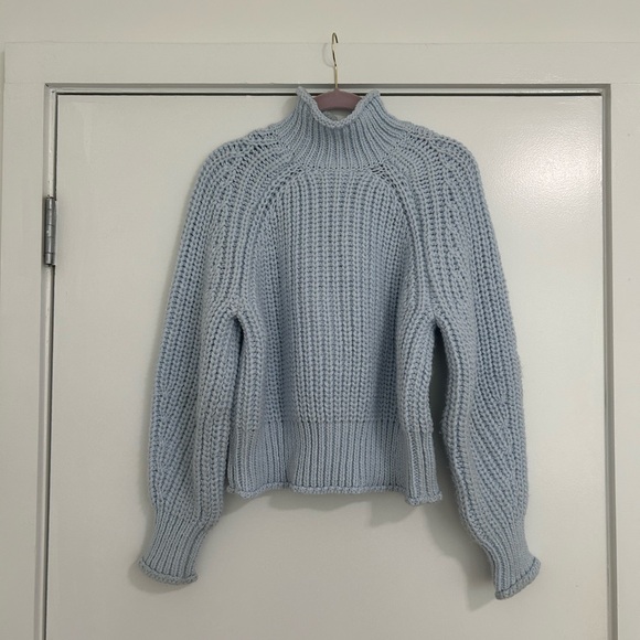 H&M Women’s Blue Chunky Knit Turtleneck Sweater, Size M - Picture 1 of 6